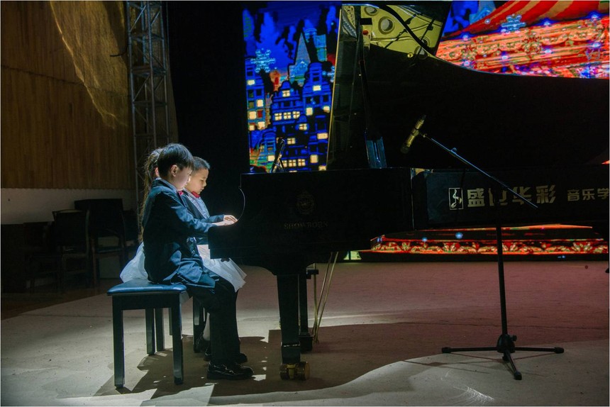 盛世华彩音乐学校“春之华彩”音乐会圆满落幕！