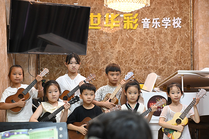 安阳市盛世华彩培训学校 安阳市盛世华彩培训学校